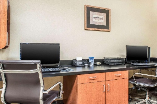 Comfort Inn & Suites Sheridan image 24