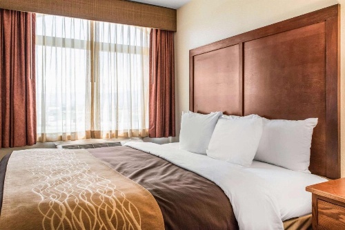 Comfort Inn & Suites Sheridan image 32